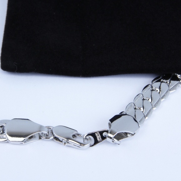 "David" Real Platinum Plated 9mm Snake Chain - Picture 4 of 4